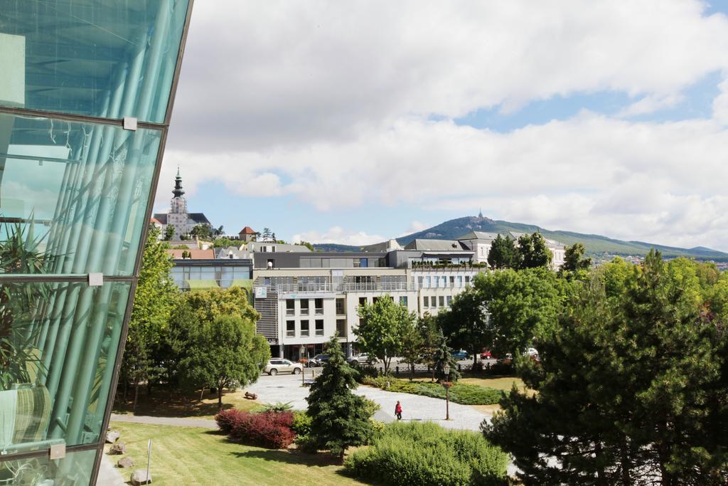 City Hotel Nitra With Free Parking Luaran gambar