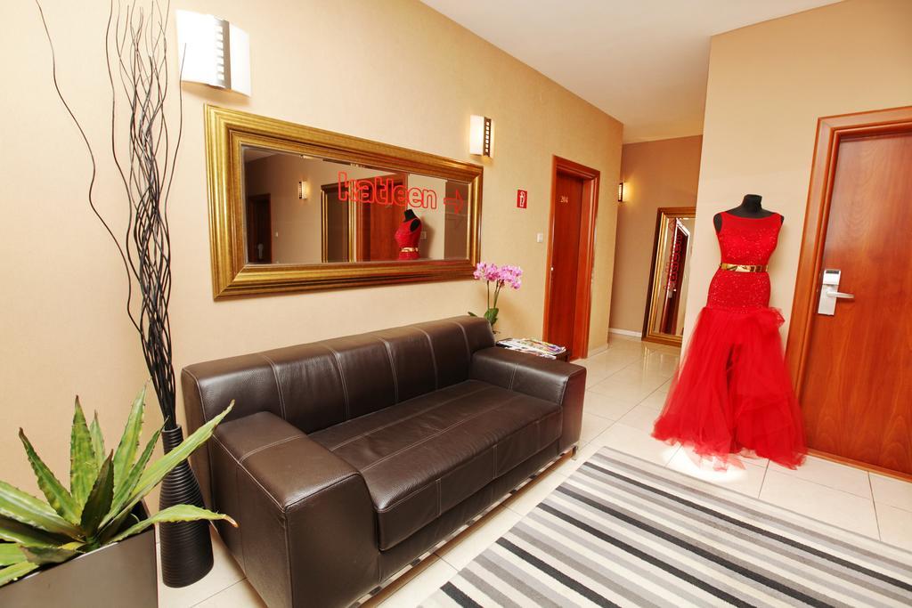City Hotel Nitra With Free Parking Luaran gambar