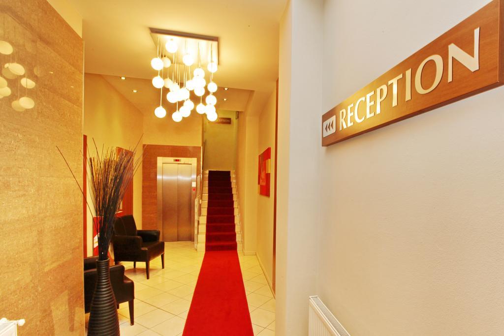 City Hotel Nitra With Free Parking Luaran gambar
