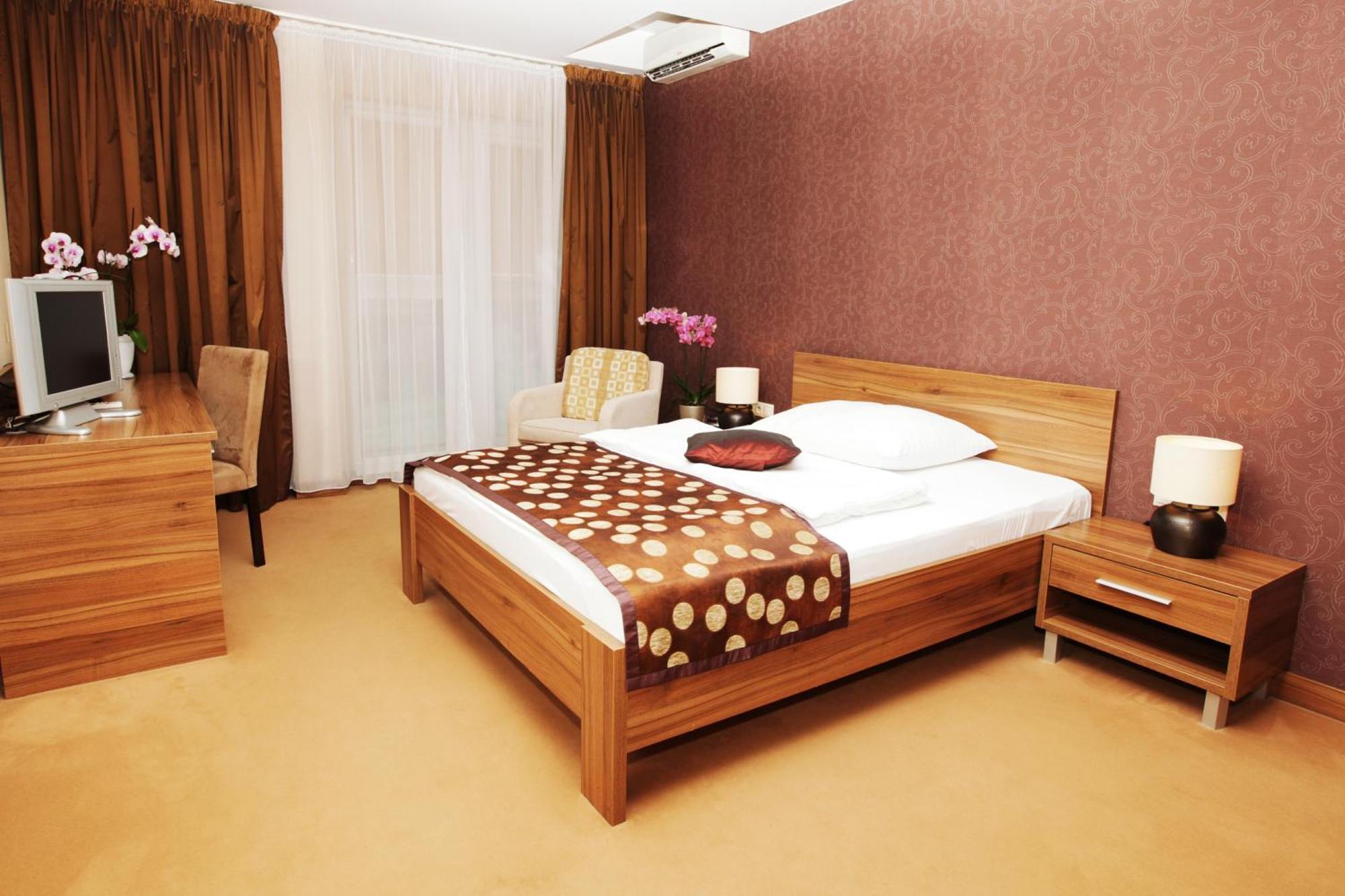 City Hotel Nitra With Free Parking Bilik gambar